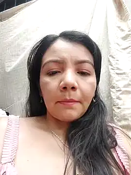 room 24funn online show from December 26, 2024, 7:49 pm
