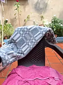 room 24funn online show from January 18, 2026, 3:16 pm