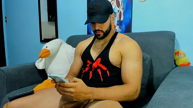 Snapshot of ETHAN_ROX chatting on December 27, 2024, 10:59 pm ETHAN ROX online show from December 27, 2024, 10:59 pm