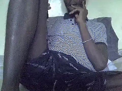 Snapshot of Delicious-D chatting on January 13, 2025, 12:02 pm Delicious-D online show from January 13, 2025, 12:02 pm