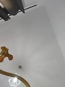 SabrinaXlovess online show from April 10, 2026, 7:57 am