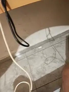 skrigul12 online show from December 5, 2024, 12:19 am