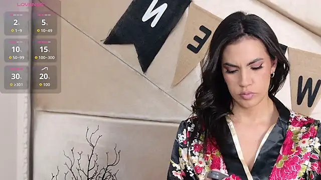 Camille Torres online show from October 28, 2025, 2:09 pm