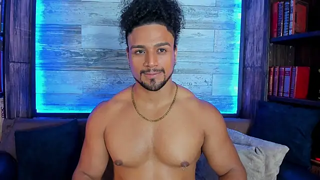 Snapshot of MikeEstevess chatting on March 7, 2025, 5:18 am MikeEstevess online show from March 7, 2025, 5:18 am