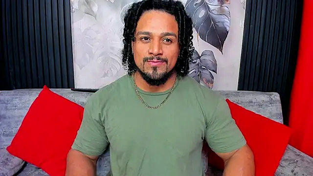 MikeEstevess online show from April 30, 2026, 2:40 am