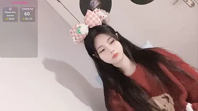 Snapshot of Qedgjwyz1 chatting on January 27, 2025, 11:11 am Qedgjwyz1 online show from January 27, 2025, 11:11 am