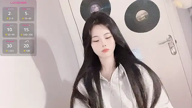 Snapshot of Qedgjwyz1 chatting on February 6, 2025, 4:42 am Qedgjwyz1 online show from February 6, 2025, 4:42 am