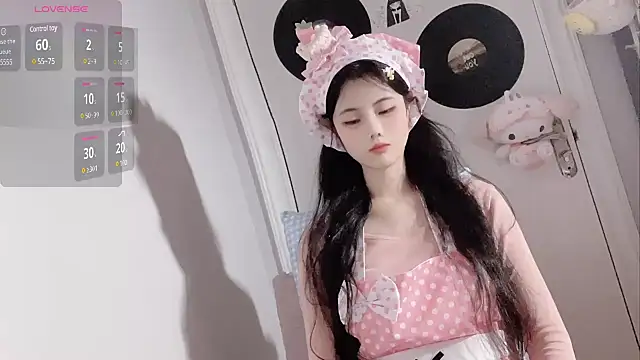 Snapshot of Qedgjwyz1 chatting on March 23, 2025, 12:36 am Qedgjwyz1 online show from March 23, 2025, 12:36 am