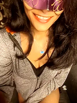 REVA DARLING online show from January 9, 2025, 8:03 am