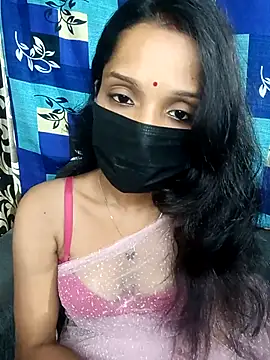 REVA DARLING online show from March 17, 2025, 10:06 am