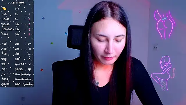 Snapshot of Jennifer_Blum chatting on October 3, 2025, 5:10 pm Jennifer Blum online show from October 3, 2025, 5:10 pm