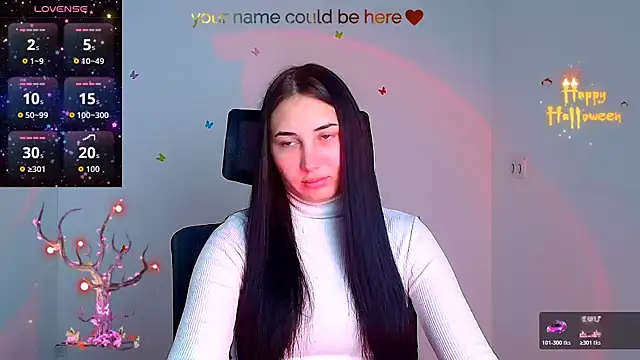 Snapshot of Jennifer_Blum chatting on October 18, 2025, 5:21 am Jennifer Blum online show from October 18, 2025, 5:21 am