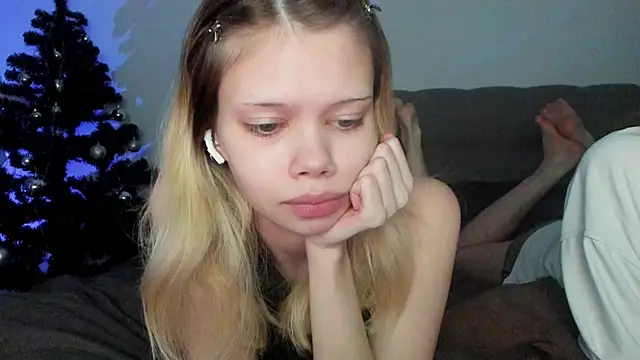 Snapshot of chansetolove chatting on February 8, 2025, 10:29 am chansetolove online show from February 8, 2025, 10:29 am