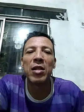 Paulo4501 online show from May 26, 2026, 11:01 pm