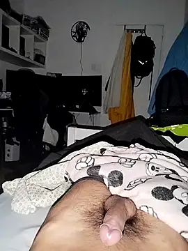 Snapshot of Edulixe_15 chatting on November 14, 2025, 10:25 am Edulixe 15 online show from November 14, 2025, 10:25 am