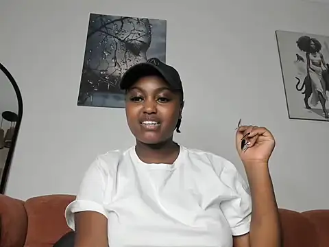  nightnurse online show from September 23, 2025, 7:39 pm