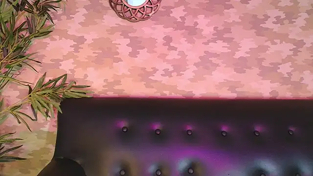 Snapshot of cherry_chel chatting on February 19, 2025, 9:14 pm cherry chel online show from February 19, 2025, 9:14 pm