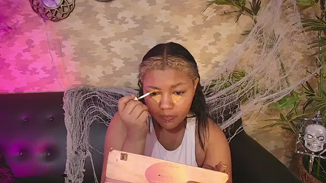 Snapshot of cherry_chel chatting on October 26, 2025, 3:29 pm cherry chel online show from October 26, 2025, 3:29 pm