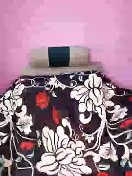 juhicpl143 online show from February 28, 2025, 8:31 am