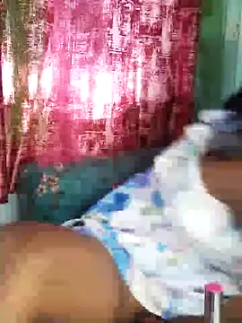 Snapshot of juhicpl143 chatting on March 4, 2026, 8:20 am juhicpl143 online show from March 4, 2026, 8:20 am