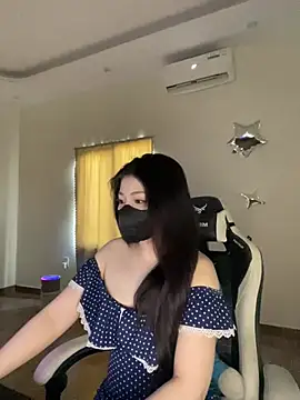 Snapshot of MiMi_0293 chatting on July 13, 2026, 8:50 am MiMi 0293 online show from July 13, 2026, 8:50 am