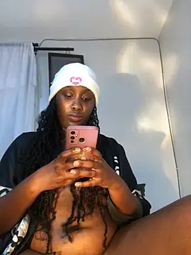 Lola kims online show from June 14, 2026, 2:24 am