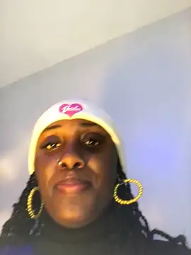 Lola kims online show from June 27, 2026, 12:26 am