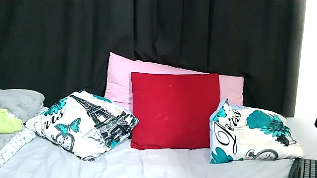 Snapshot of DIRTYTALKINQUEEN chatting on January 28, 2025, 10:01 pm DIRTYTALKINQUEEN online show from January 28, 2025, 10:01 pm