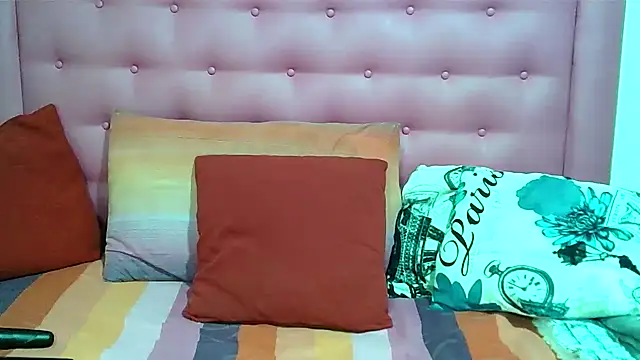 Snapshot of DIRTYTALKINQUEEN chatting on March 22, 2025, 8:15 pm DIRTYTALKINQUEEN online show from March 22, 2025, 8:15 pm