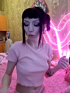 Snapshot of _Alice_0-0 chatting on December 7, 2024, 5:20 pm Alice 0-0 online show from December 7, 2024, 5:20 pm