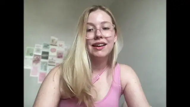 HoneyAudrey online show from October 2, 2025, 2:29 am