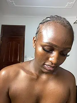 Curvixx online show from February 5, 2026, 9:30 pm