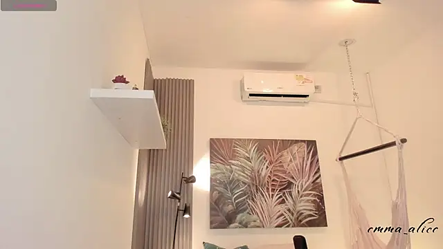 emma alice  online show from October 14, 2025, 12:06 pm