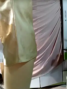 misu09 online show from October 4, 2025, 2:37 pm