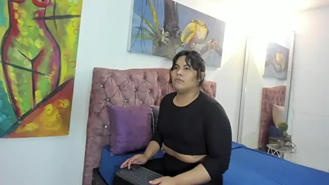 Margoth Montilla online show from November 29, 2025, 5:43 am