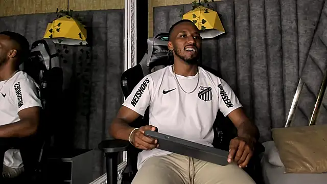 JamesParck online show from March 16, 2026, 11:20 pm