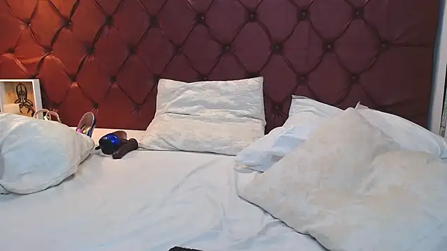 Snapshot of MariaJoseWalker chatting on January 3, 2025, 4:59 pm MariaJoseWalker online show from January 3, 2025, 4:59 pm