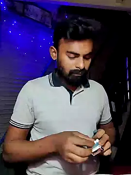 Snapshot of rayhan085 chatting on January 8, 2025, 2:46 pm rayhan085 online show from January 8, 2025, 2:46 pm