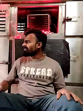 Snapshot of rayhan085 chatting on January 16, 2025, 10:42 am rayhan085 online show from January 16, 2025, 10:42 am