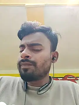 Snapshot of rayhan085 chatting on March 20, 2025, 6:19 am rayhan085 online show from March 20, 2025, 6:19 am