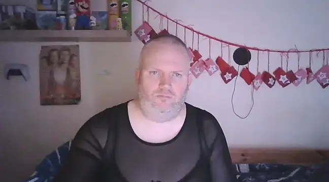 Snapshot of ShyBoy1982 chatting on February 23, 2025, 4:39 am ShyBoy1982 online show from February 23, 2025, 4:39 am