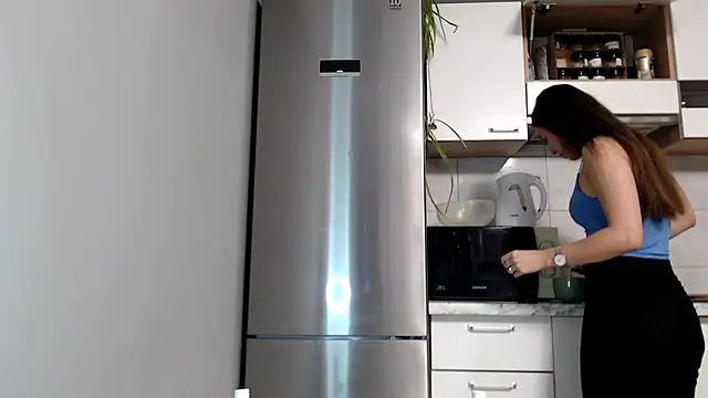 SierraSky  online show from October 25, 2025, 5:08 pm