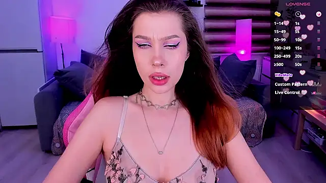 tenderdreams online show from January 17, 2026, 7:50 pm