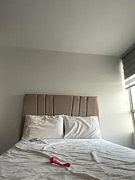 Natasha-28 online show from March 29, 2026, 9:59 pm