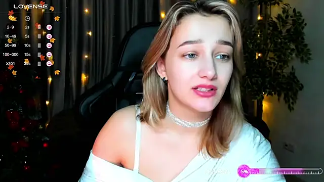 Snapshot of Sinty_Noria chatting on January 13, 2025, 1:13 am Sinty Noria online show from January 13, 2025, 1:13 am
