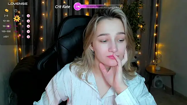 Snapshot of Sinty_Noria chatting on February 6, 2025, 1:05 am Sinty Noria online show from February 6, 2025, 1:05 am