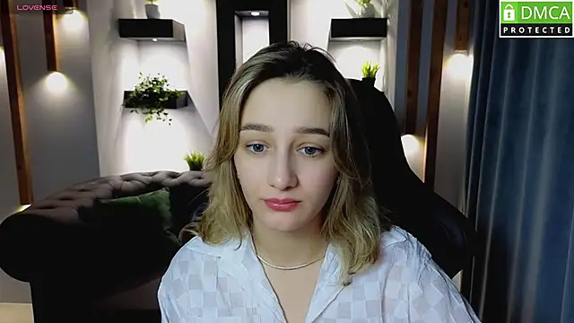 Snapshot of Sinty_Noria chatting on March 2, 2025, 5:33 am Sinty Noria online show from March 2, 2025, 5:33 am
