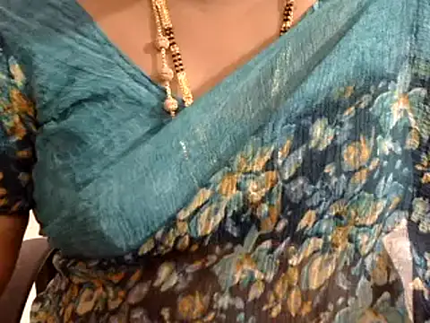 Snapshot of Vennela-1-Telugu chatting on January 11, 2025, 1:11 pm Vennela-1-Telugu online show from January 11, 2025, 1:11 pm