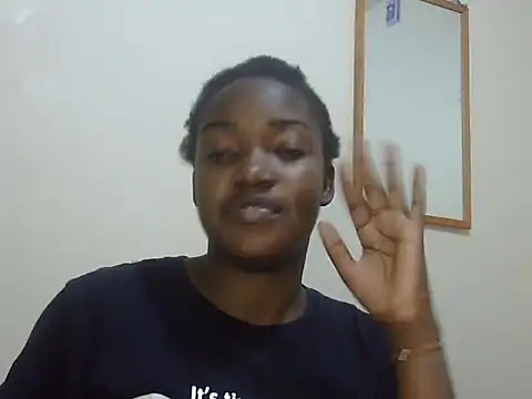 Sexy racy rebel  online show from November 4, 2025, 3:22 pm