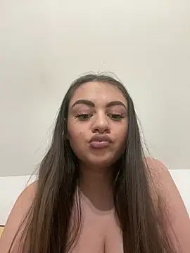 Snapshot of ayshalove chatting on February 17, 2025, 3:42 pm ayshalove online show from February 17, 2025, 3:42 pm